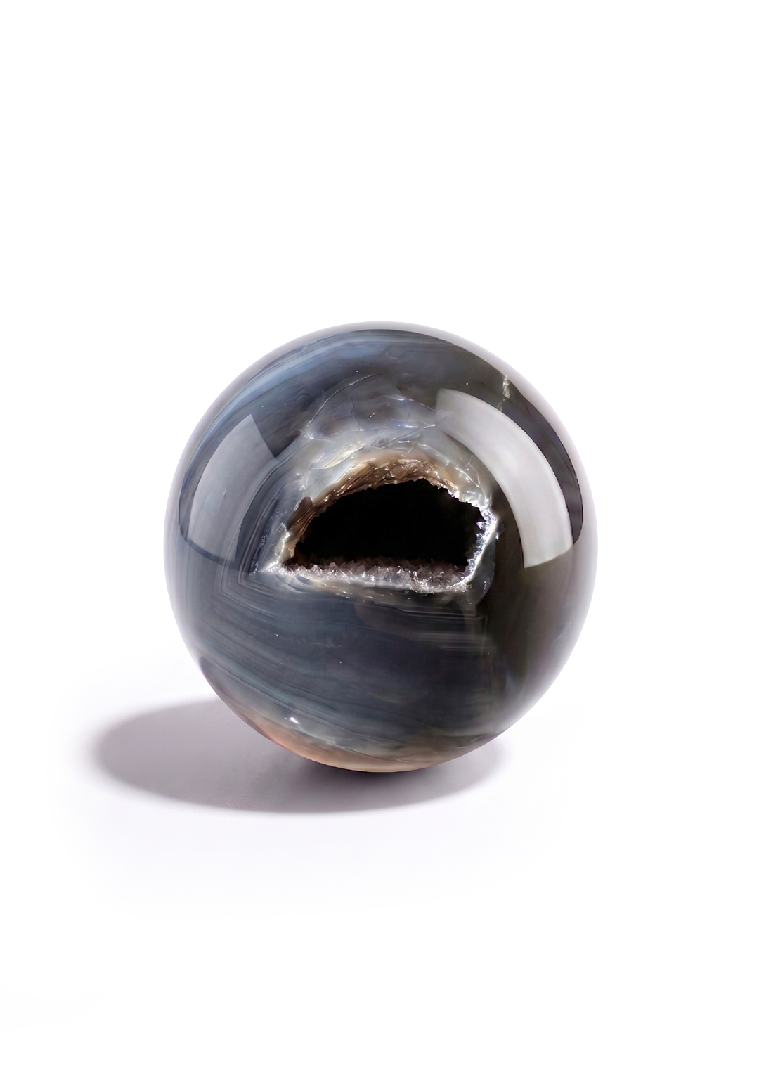 Sfera di Agata Nera cristallizzata N°0006